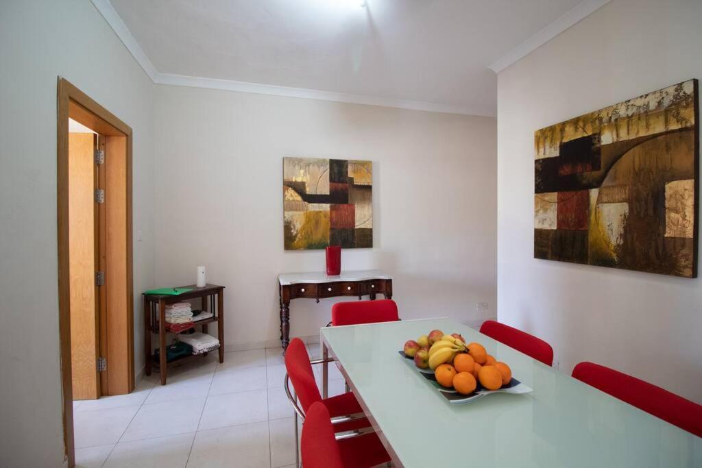 Saint Julian's Modern Apt In The Heart Of Maltese Nightlife מראה חיצוני תמונה
